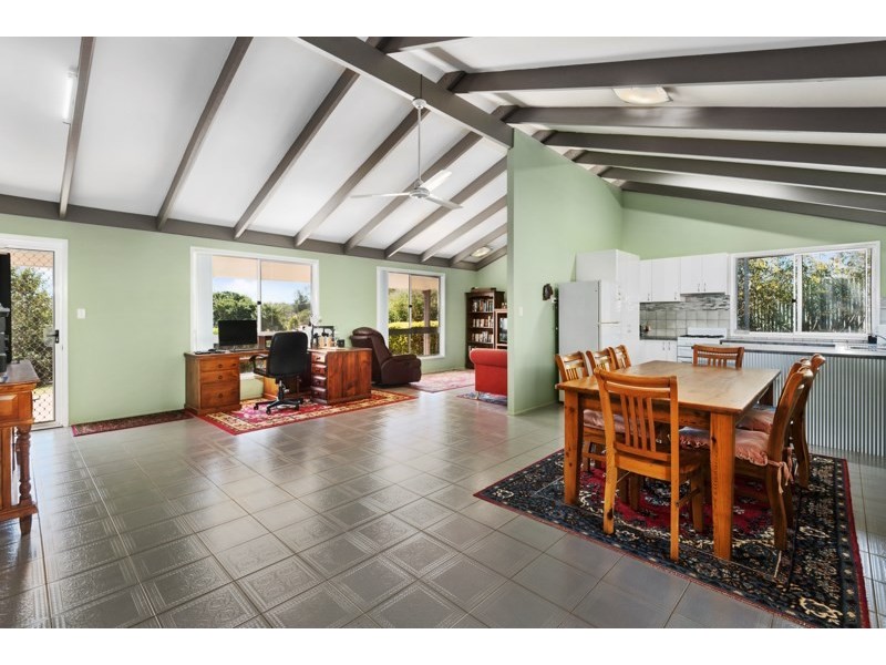 18 Gulligal Street, Kingsthorpe QLD 4400