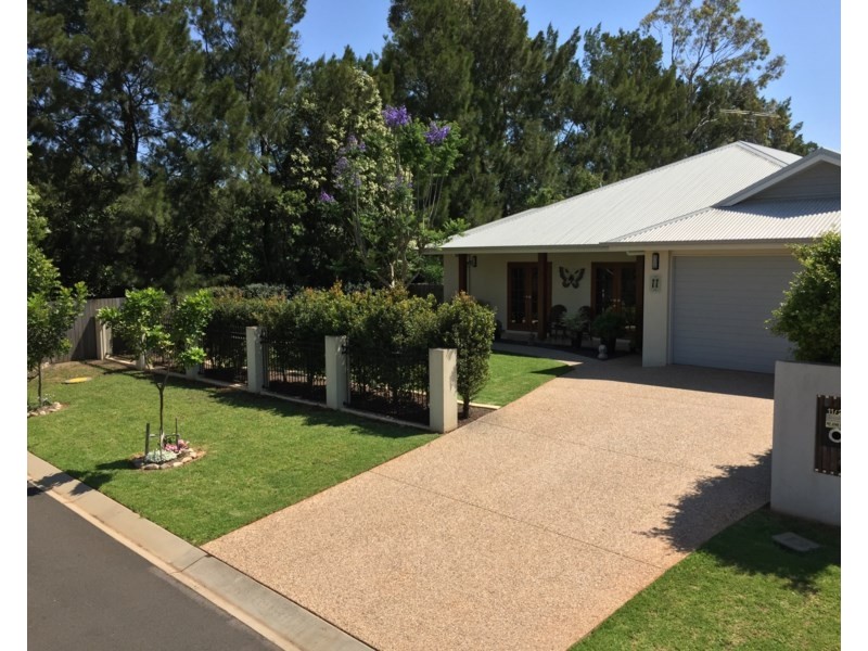 11/26 Andersson Court, Highfields QLD 4352