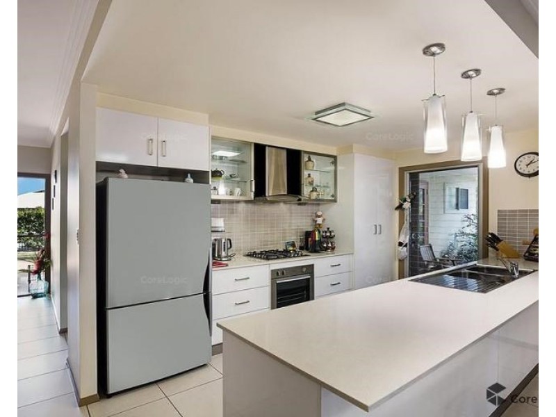 11/26 Andersson Court, Highfields QLD 4352