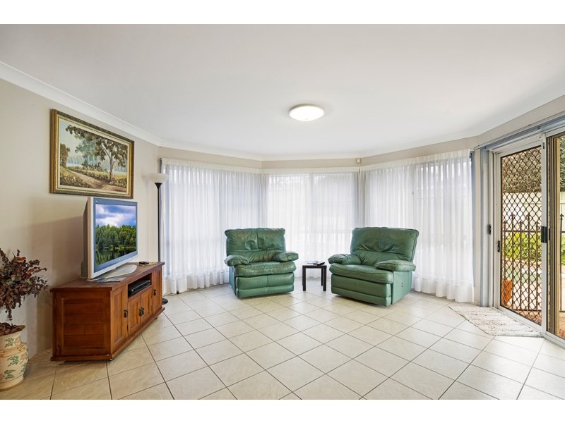 13 Parkland Close, Rangeville QLD 4350