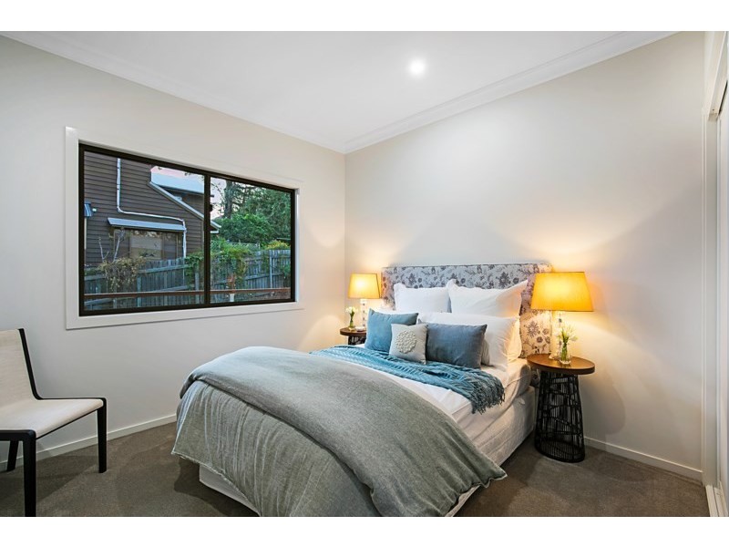 3 Ferguson Street, Mount Lofty QLD 4350
