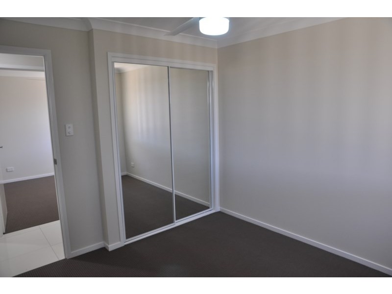 27 Cashmore Street, Wyreema QLD 4352