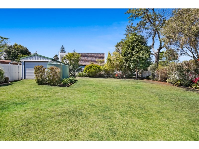 12 Lovett Street, Rangeville QLD 4350