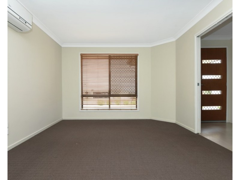 41 Honeyeater Drive, Highfields QLD 4352