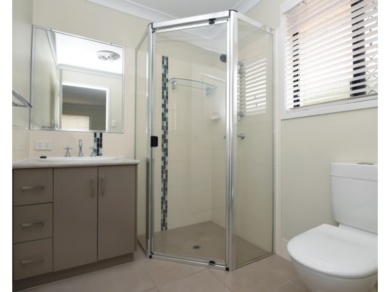 41 Honeyeater Drive, Highfields QLD 4352