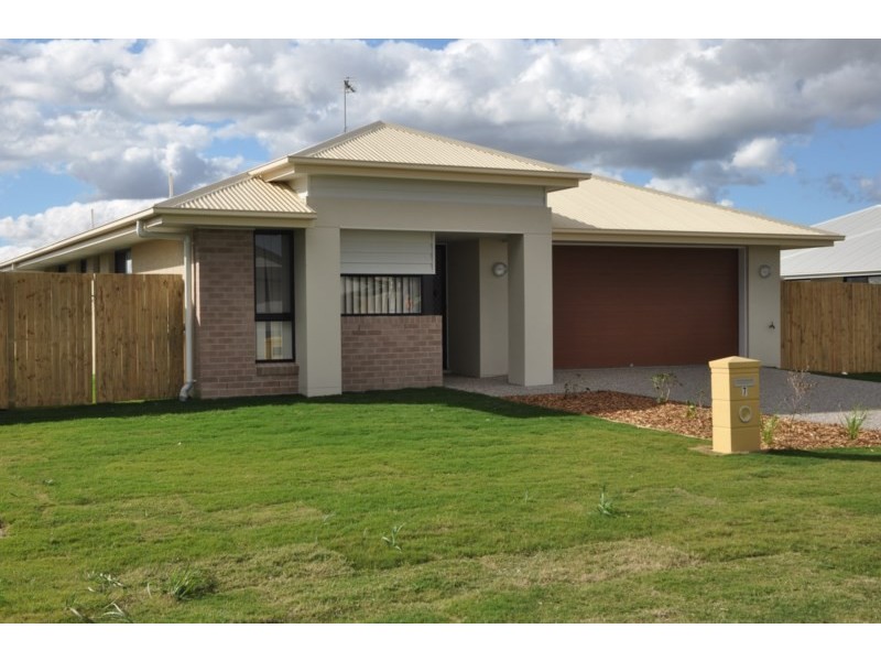 7 Mia Street, Wyreema QLD 4352