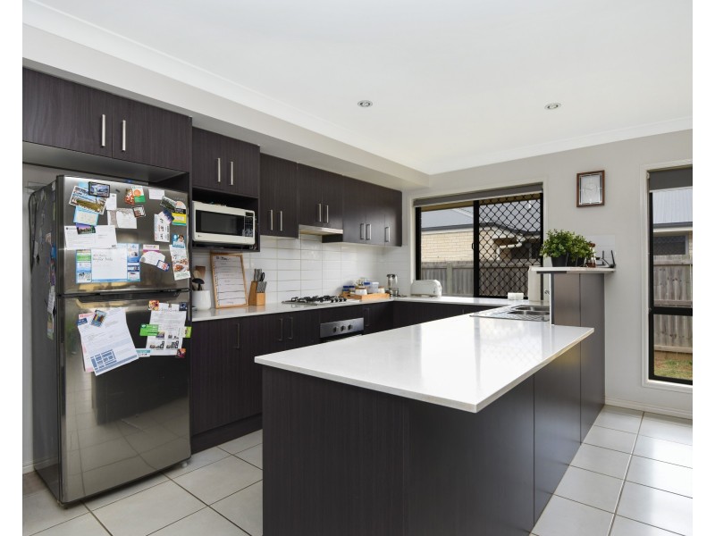 7 Goshawk Drive, Kleinton QLD 4352