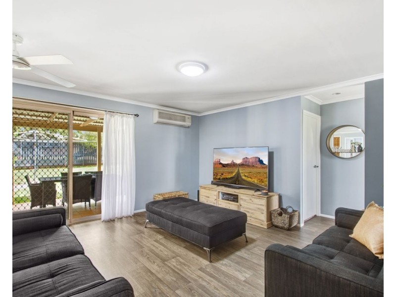 283 Greenwattle Street, Cranley QLD 4350