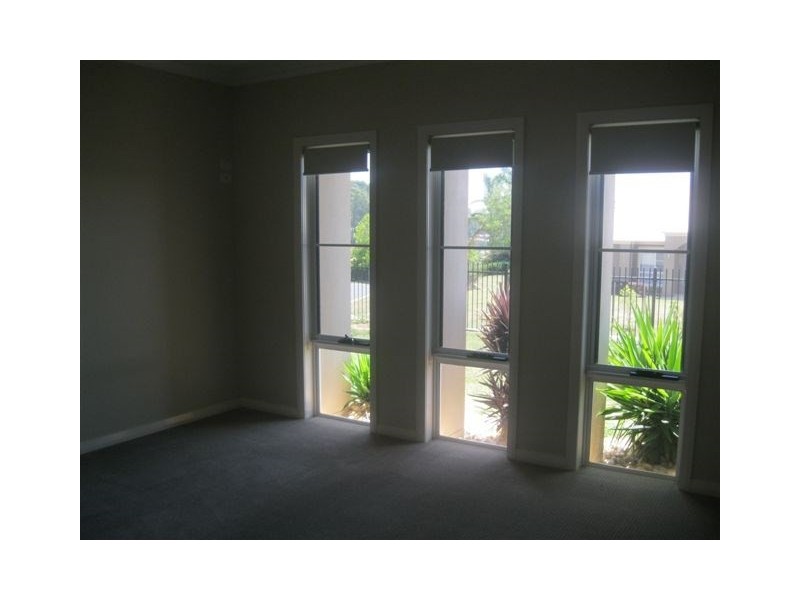 20 McCallum Court, Middle Ridge QLD 4350