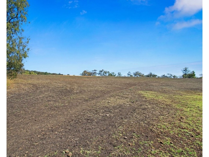 120 Euston Road, Glenvale QLD 4350