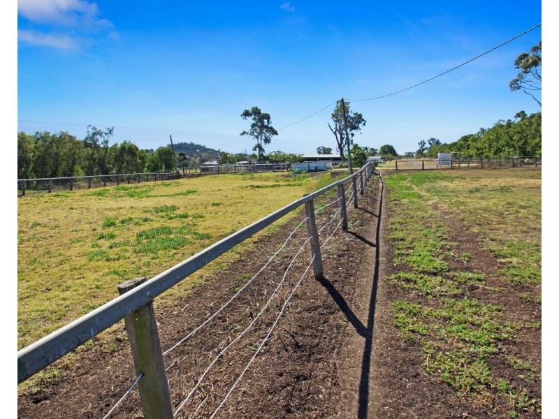 120 Euston Road, Glenvale QLD 4350