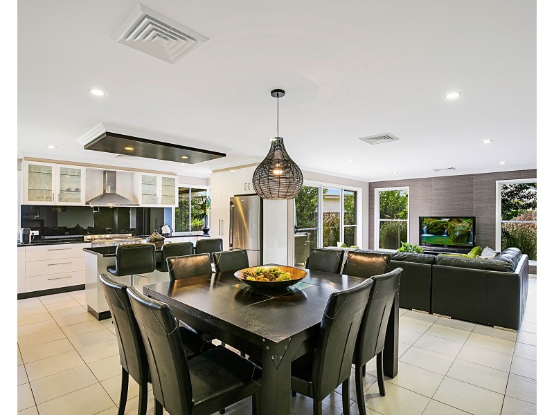 20 Beardsworth Court, Middle Ridge QLD 4350