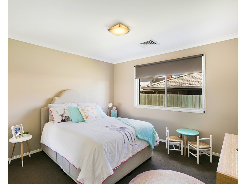 20 Beardsworth Court, Middle Ridge QLD 4350