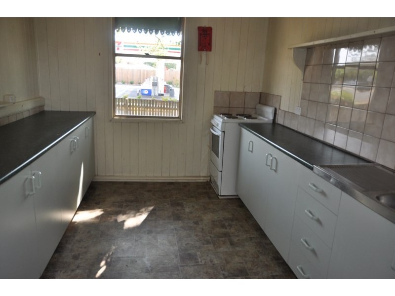 249 Bridge Street, Newtown QLD 4350