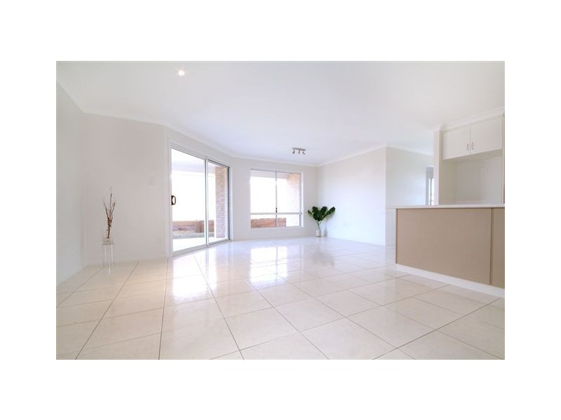 15 Barambah Street, Glenvale QLD 4350