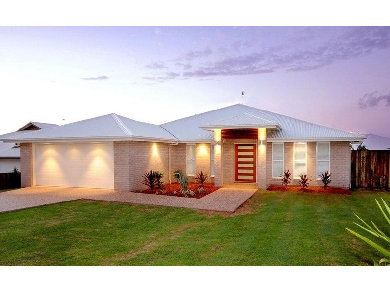 7 Saba Court, Middle Ridge QLD 4350
