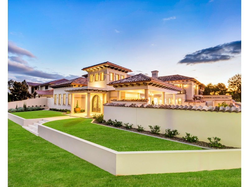 10 Caithness Court, Middle Ridge QLD 4350
