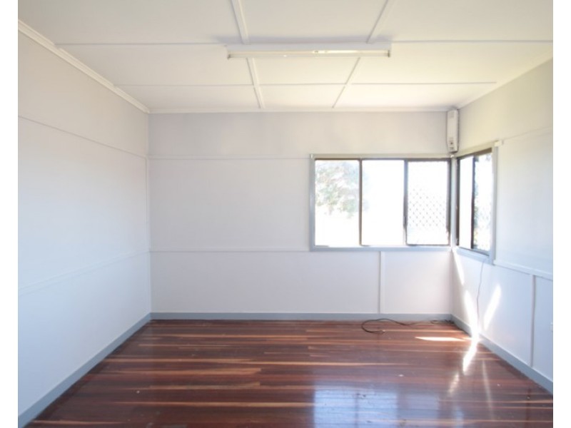 276 Long Street, South Toowoomba QLD 4350
