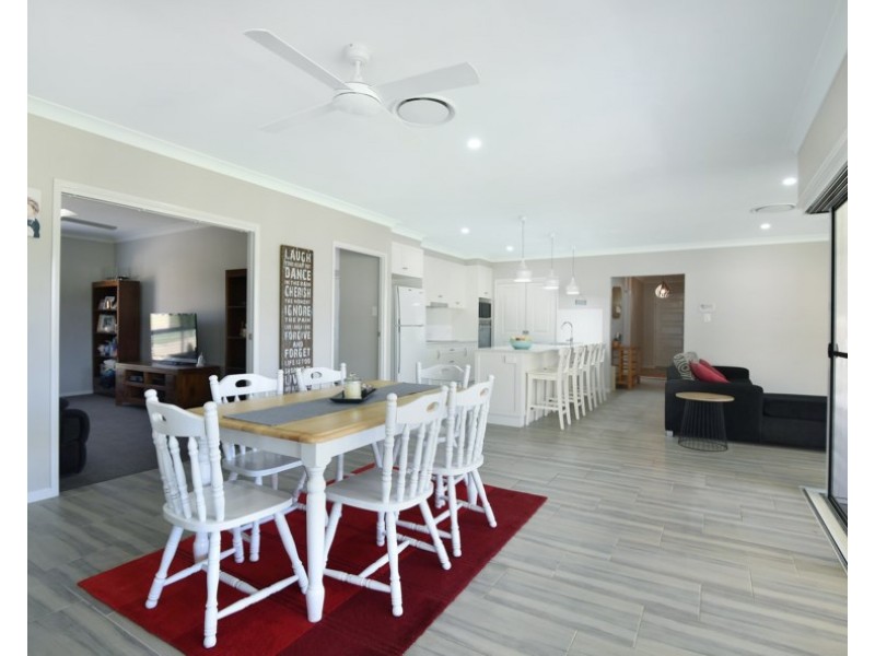 23 Lilly Avenue, Cawdor QLD 4352