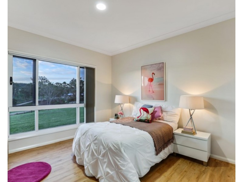 38 Carinya Drive, Hodgson Vale QLD 4352