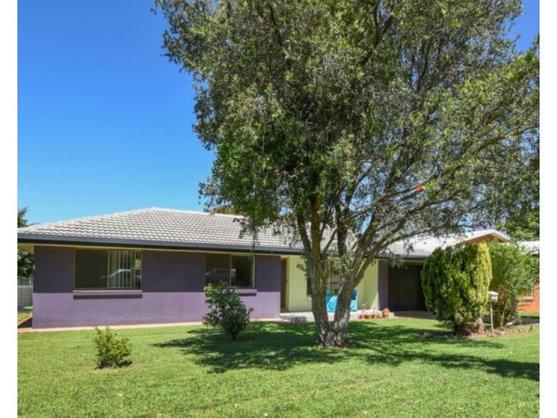 10 Hazzard Street, Centenary Heights QLD 4350