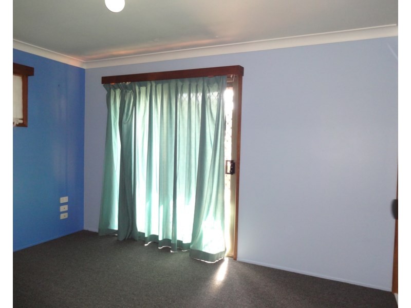 14 Agnes Street, Centenary Heights QLD 4350