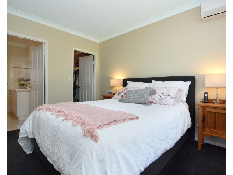 3 Leanne Court, Highfields QLD 4352