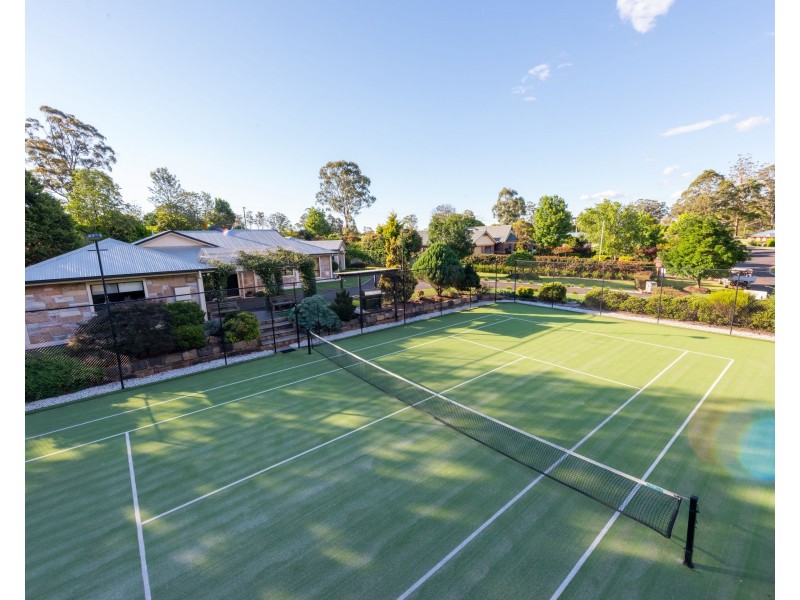 3 Leanne Court, Highfields QLD 4352