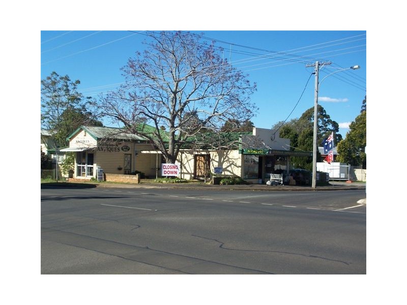 166 Holberton Street, Newtown QLD 4350