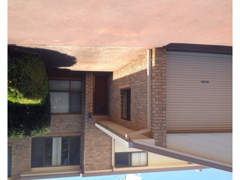 6/357 Margaret Street, Newtown QLD 4350