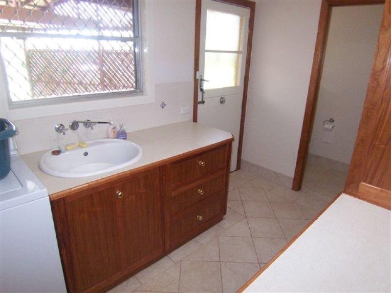 31 Leslie Street, Rangeville QLD 4350