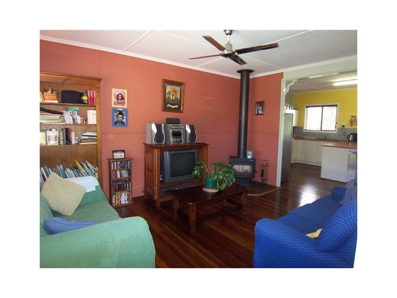 15 Avondale Street, Newtown QLD 4350