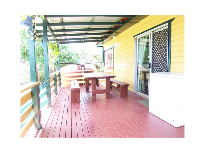 15 Avondale Street, Newtown QLD 4350