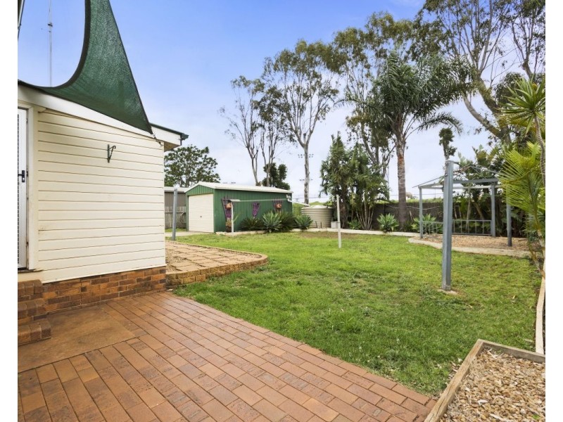 7 Tancred Avenue, Newtown QLD 4350