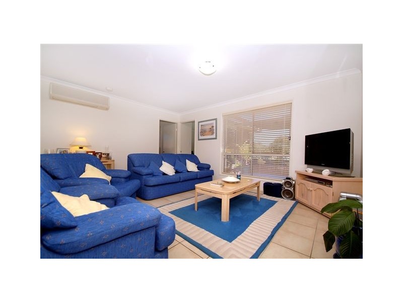 16 Stratford Drive, Wyreema QLD 4352