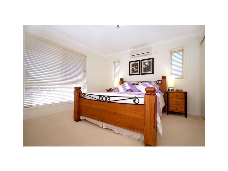 16 Stratford Drive, Wyreema QLD 4352