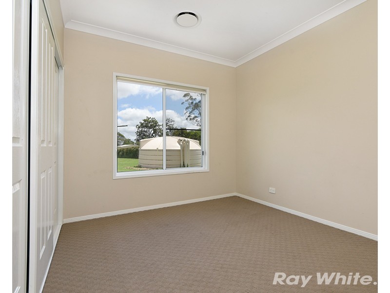 18 Bass Street, Cabarlah QLD 4352