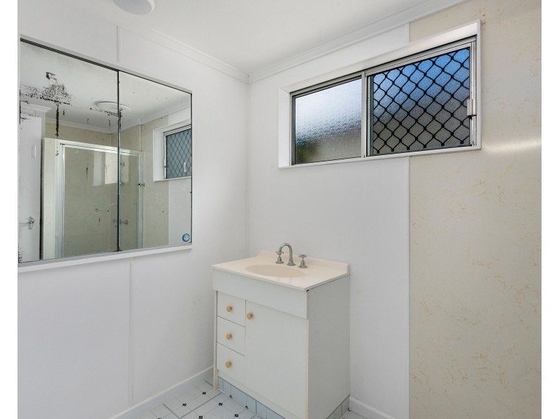 17 Webb Street, Rangeville QLD 4350