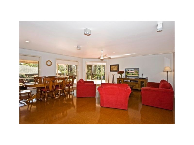 10 Griinke Drive, Middle Ridge QLD 4350