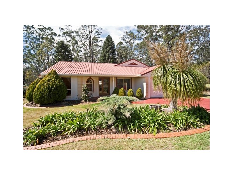 10 Griinke Drive, Middle Ridge QLD 4350