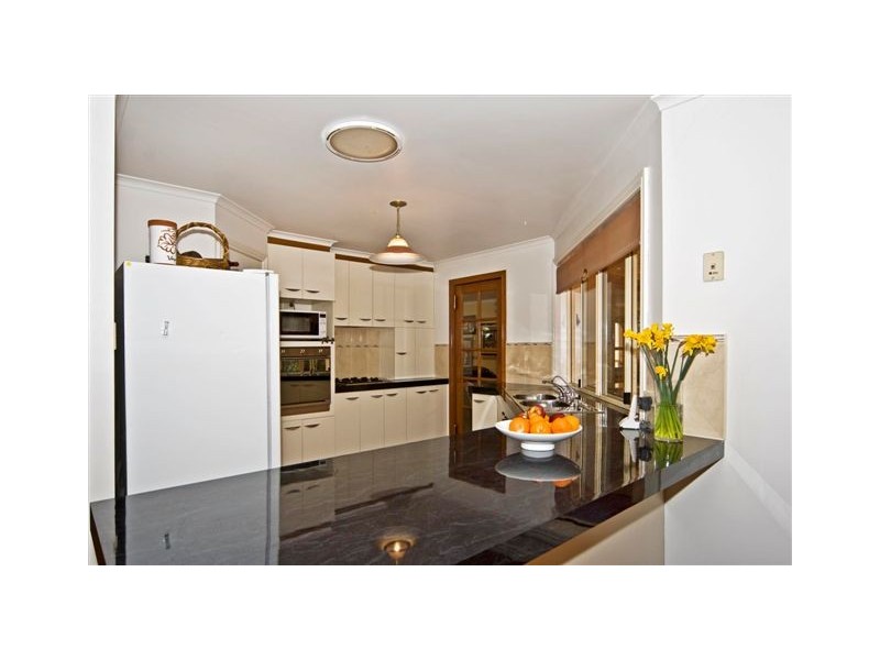 10 Griinke Drive, Middle Ridge QLD 4350