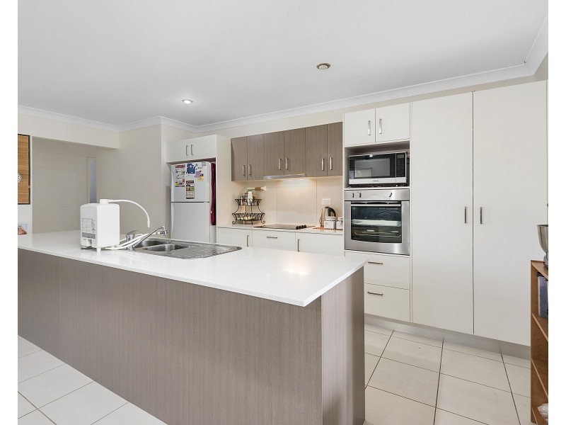 37 Murray Street, Oakey QLD 4401