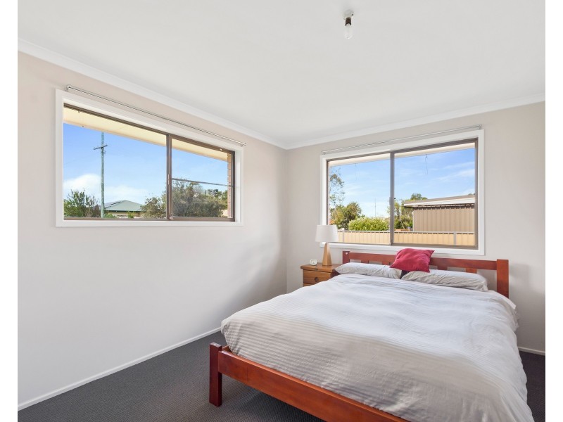 4A Cathro Street, Rockville QLD 4350