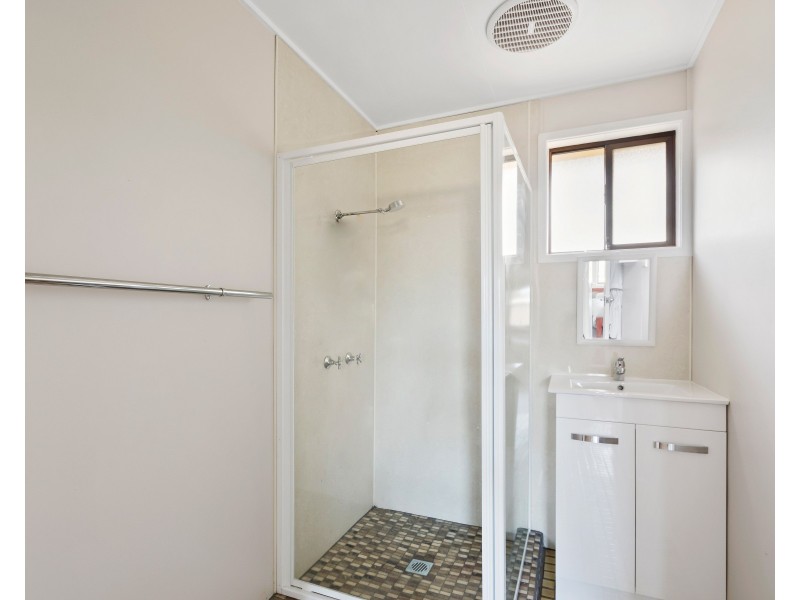 4A Cathro Street, Rockville QLD 4350