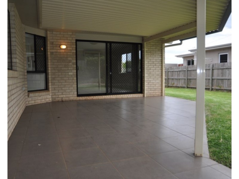 10 McClymont Drive, Rangeville QLD 4350