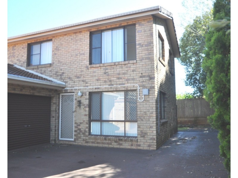 10/21 Herries Street, East Toowoomba QLD 4350