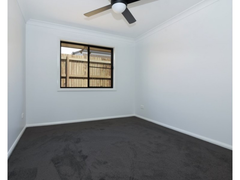 28 Graves Drive, Kearneys Spring QLD 4350