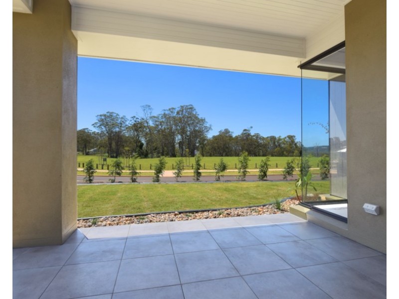 28 Graves Drive, Kearneys Spring QLD 4350