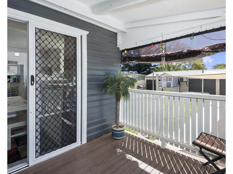 5 Makepeace Street, Rockville QLD 4350