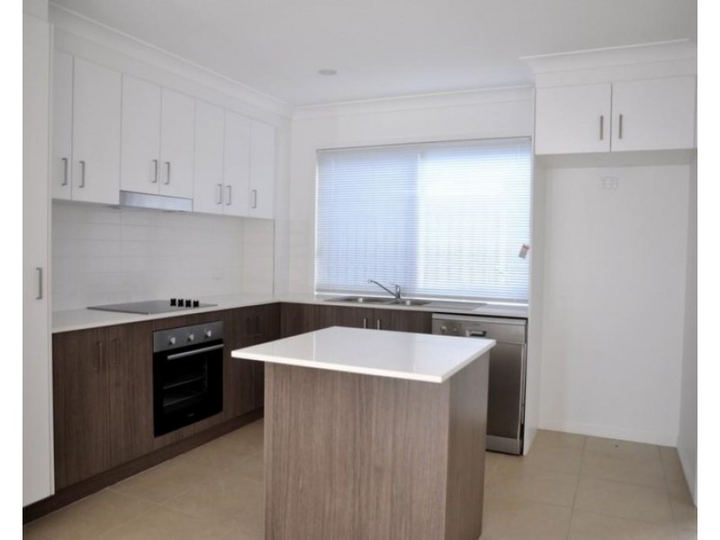 6/227 Nelson Street, Kearneys Spring QLD 4350